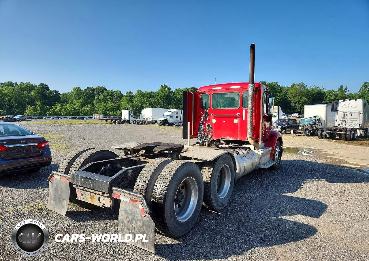 2015 Peterbilt 579 VIN:1XPBDP9X2FD289789 - 3