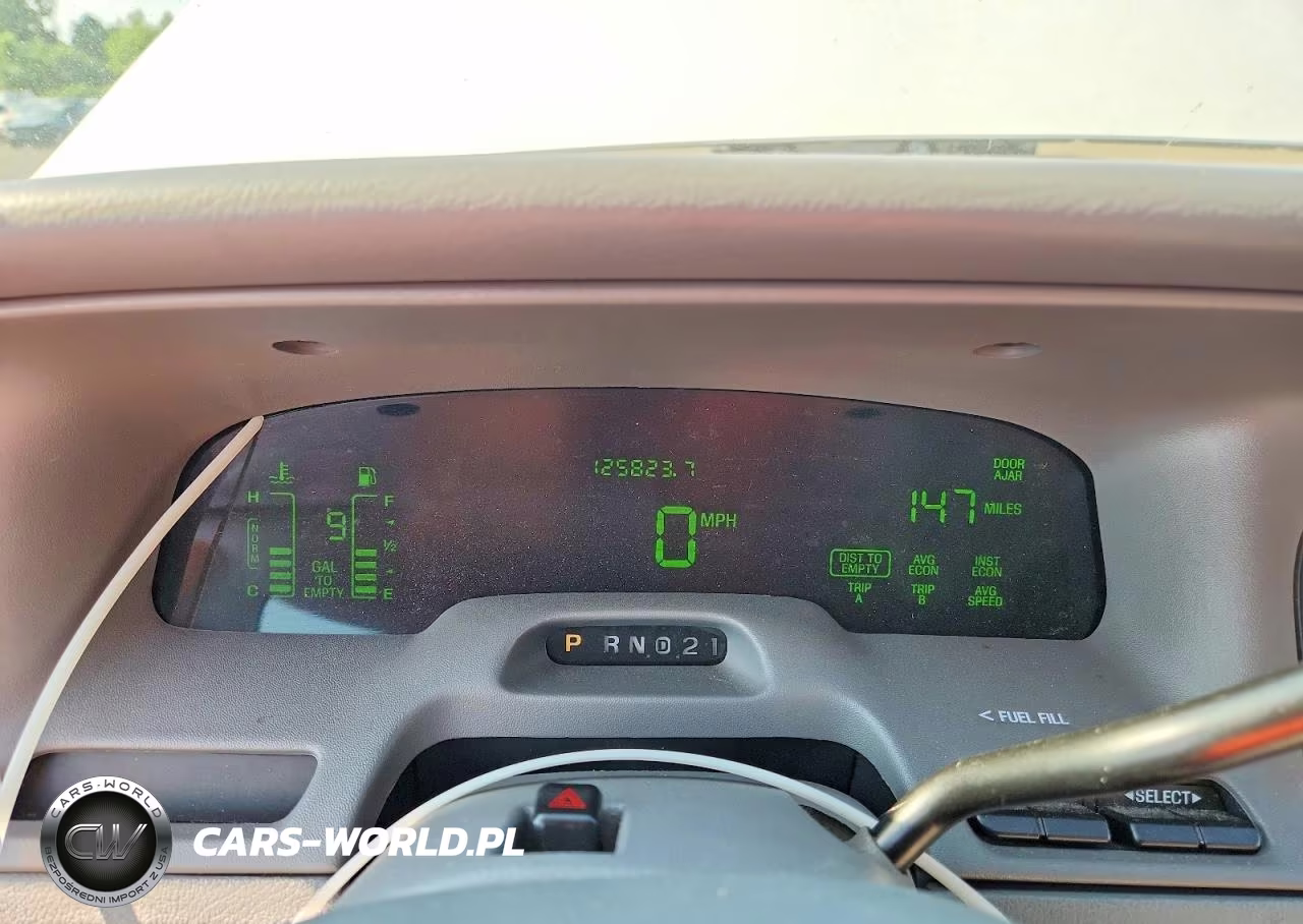 1998 Mercury Grand Marquis Ls VIN:2MEFM75W3WX666413 - 9