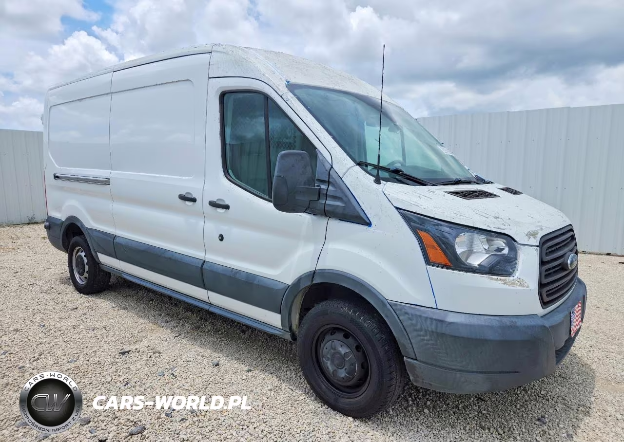 2018 Ford Transit T-250 VIN:1FTYR2CM2JKB27924 - 4
