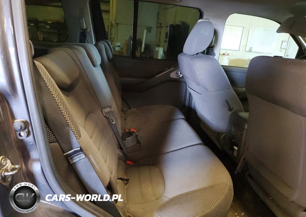 2011 Nissan Pathfinder S VIN:5N1AR1NB3BC608425 - 10