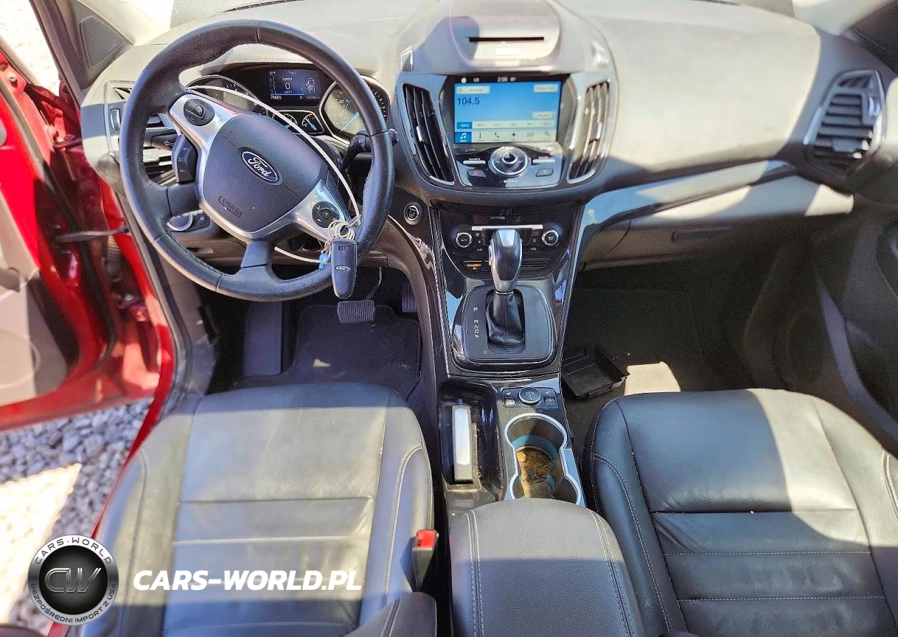2016 Ford Escape Titanium VIN:1FMCU9J91GUC63373 - 8