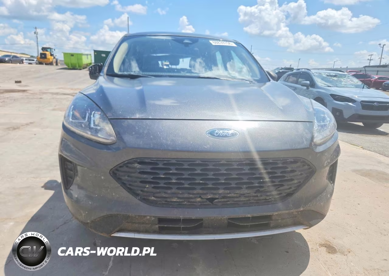 2020 Ford Escape S VIN:1FMCU0F6XLUA32623 - 5