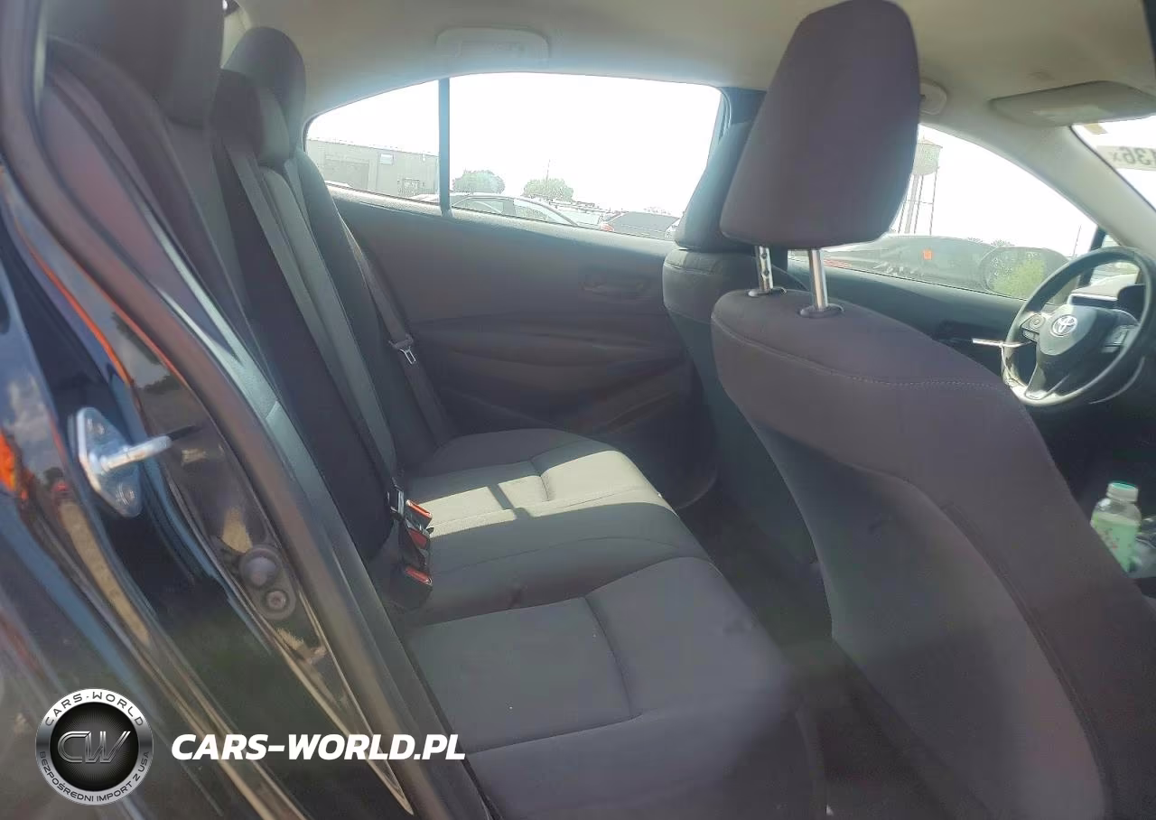 2025 Toyota Corolla VIN:5YFB4MDE1SP332662 - 10