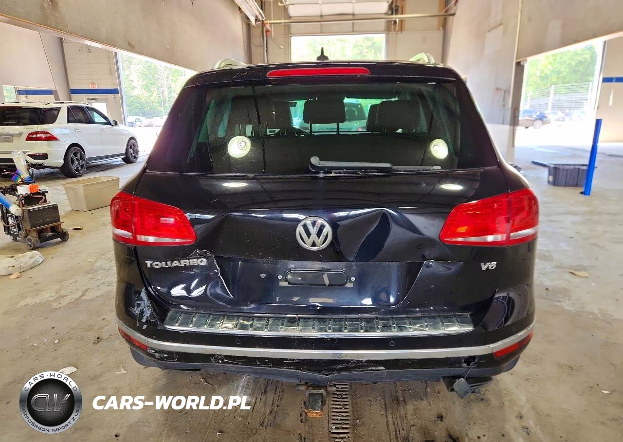 2016 Volkswagen Touareg Sport-Lux-Executive VIN:WVGEF9BP3GD012239 - 6