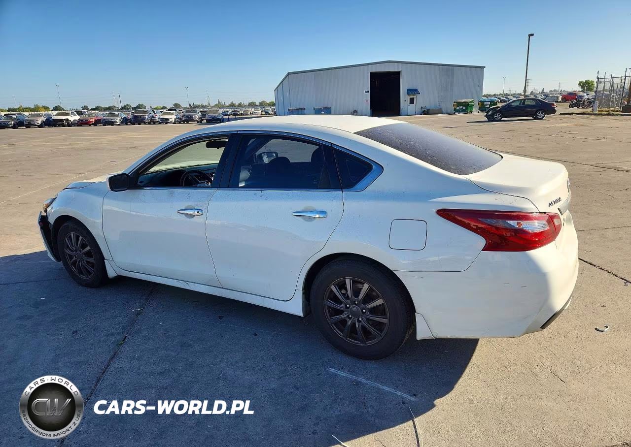 2018 Nissan Altima 2.5 S VIN:1N4AL3AP4JC128952 - 2
