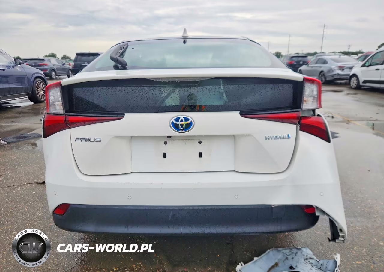 2021 Toyota Prius Le VIN:JTDKAMFU4M3145151 - 6