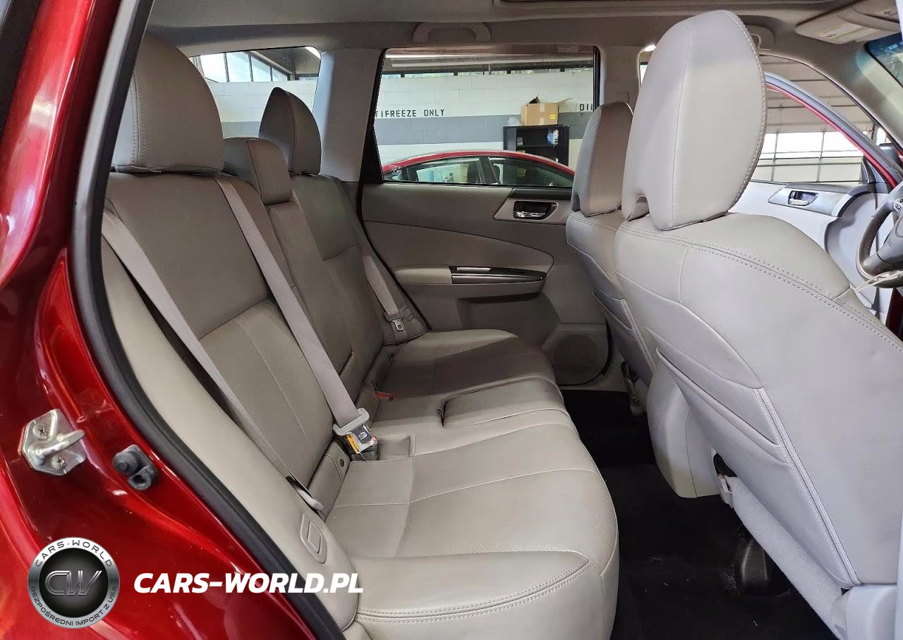 2012 Subaru Forester 2.5X Touring VIN:JF2SHBGC7CH409715 - 11
