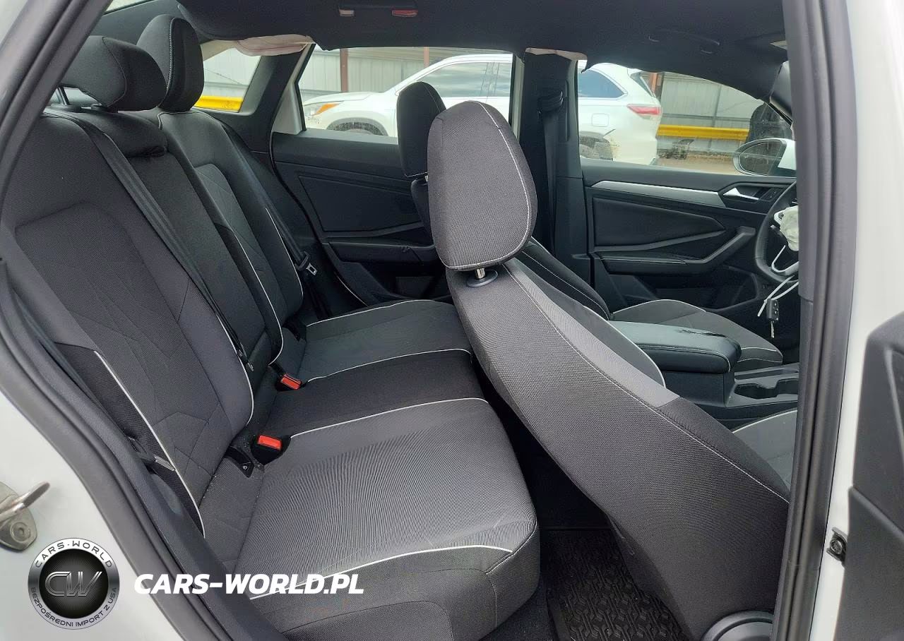 2026 Volkswagen Jetta Sport VIN:3VWBW7BU0TM011448 - 10