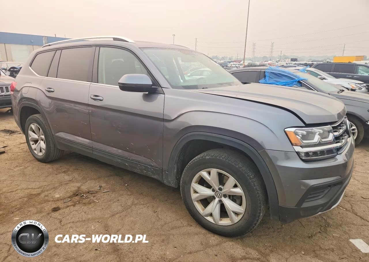2018 Volkswagen Atlas VIN:1V2BR2CA9JC505578 - 4