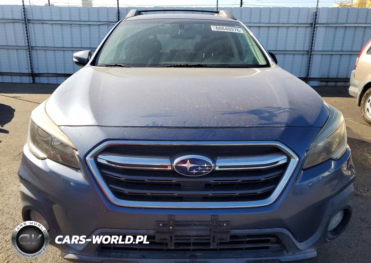 2018 Subaru Outback 2.5I Premium VIN:4S4BSAHC4J3303561 - 5