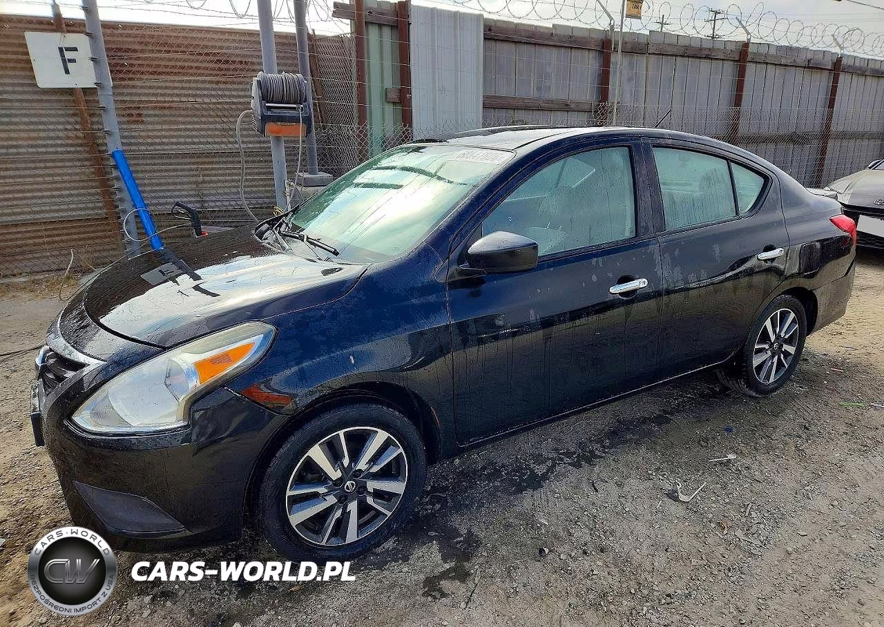 2016 Nissan Versa 1.6 Sv – zdjęcie 1 z 12