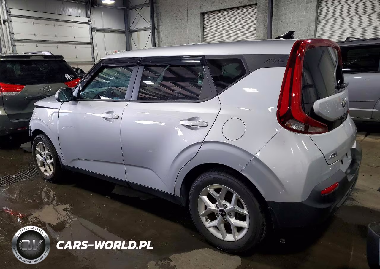 2020 Kia Soul S VIN:KNDJ23AU5L7715918 - 2
