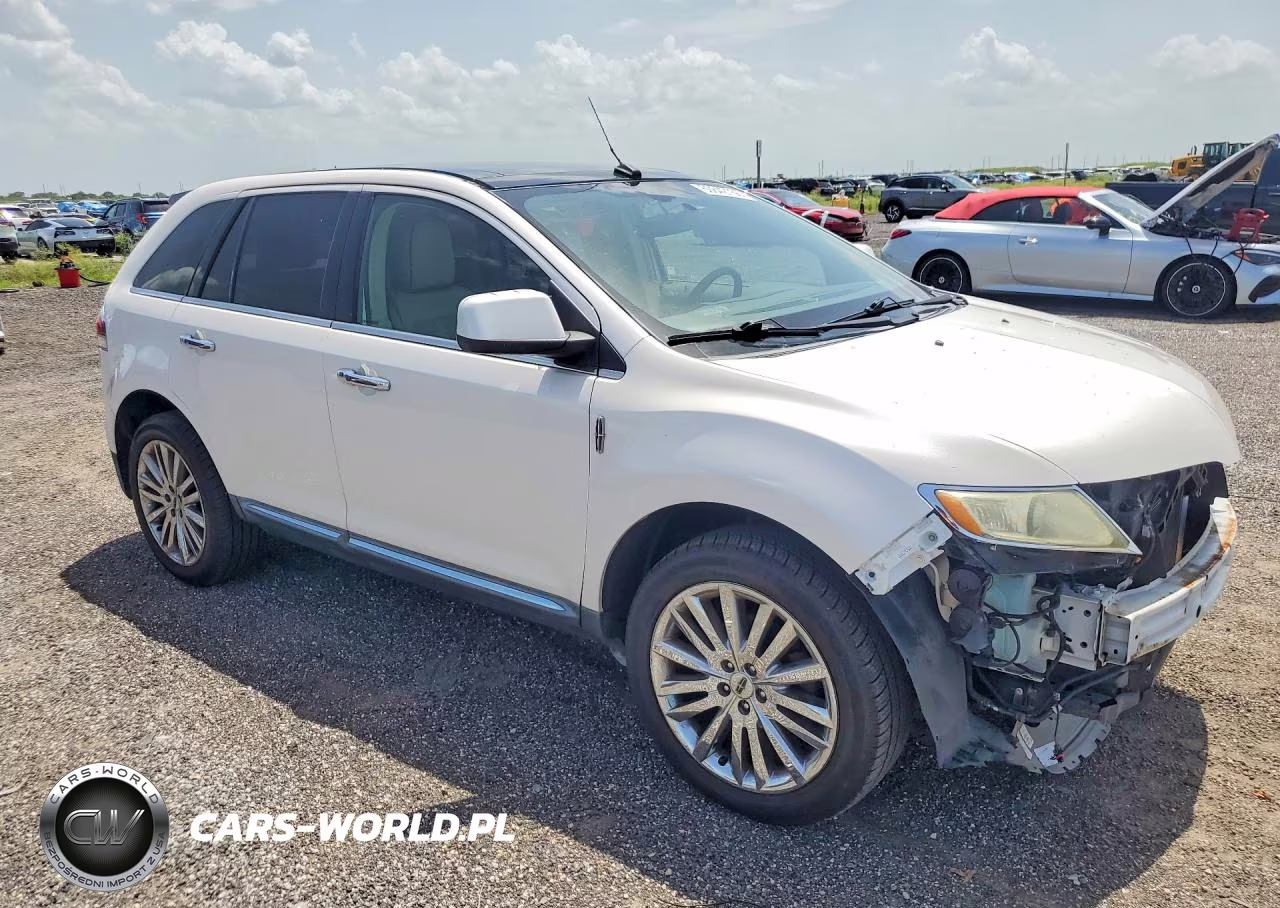 2011 Lincoln Mkx VIN:2LMDJ6JK2BBJ00748 - 4