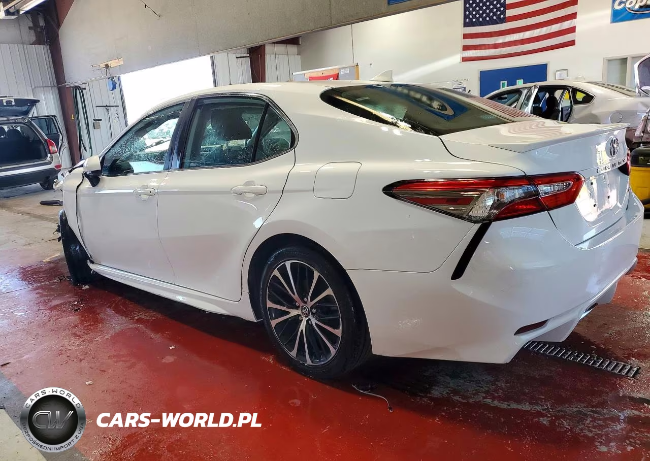 2019 Toyota Camry Se VIN:4T1B11HK6KU767618 - 2
