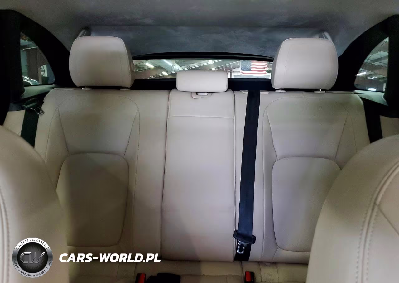 2019 Jaguar F-Pace VIN:SADCS2FXXKA356710 - 10