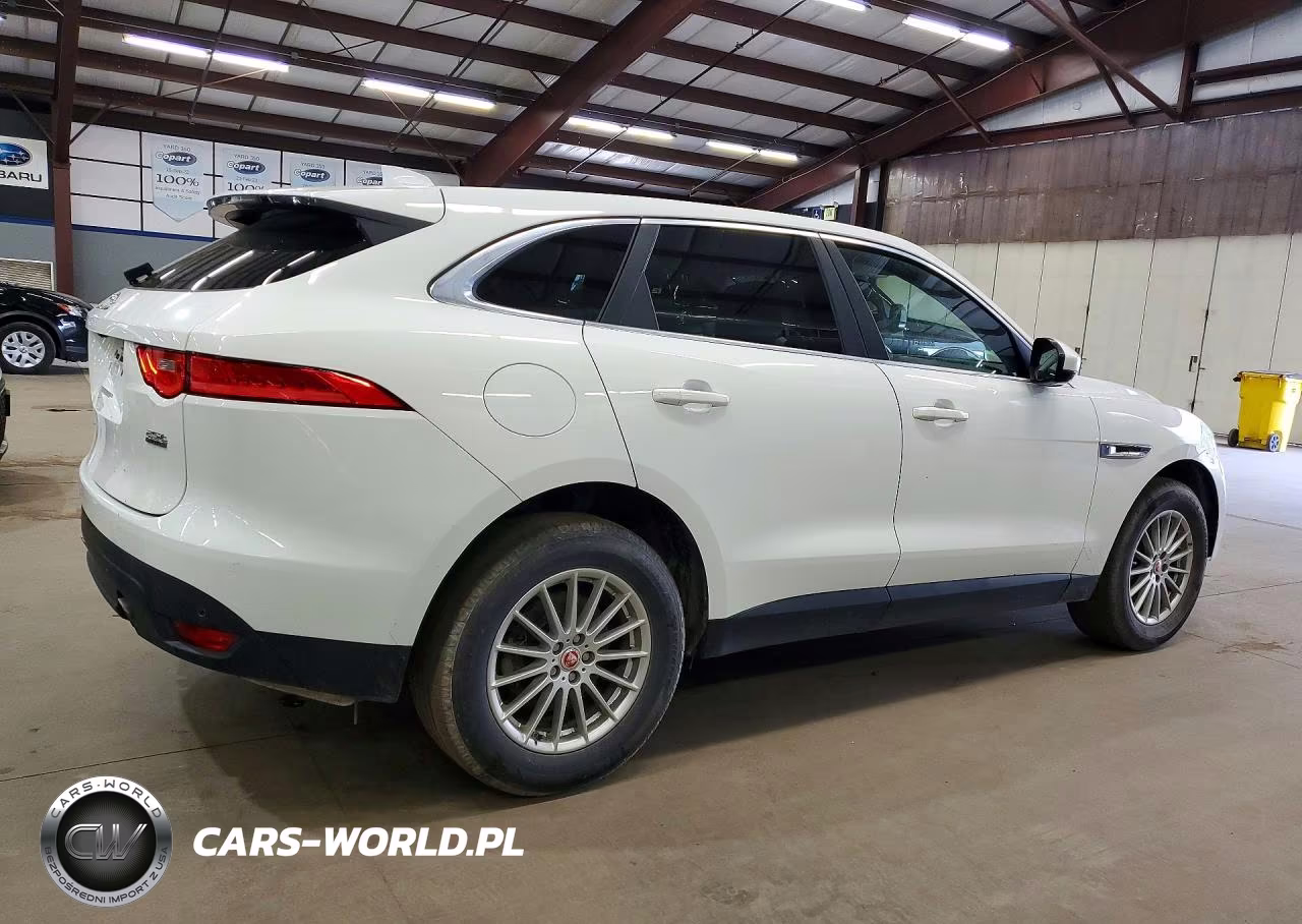 2019 Jaguar F-Pace VIN:SADCS2FXXKA356710 - 3