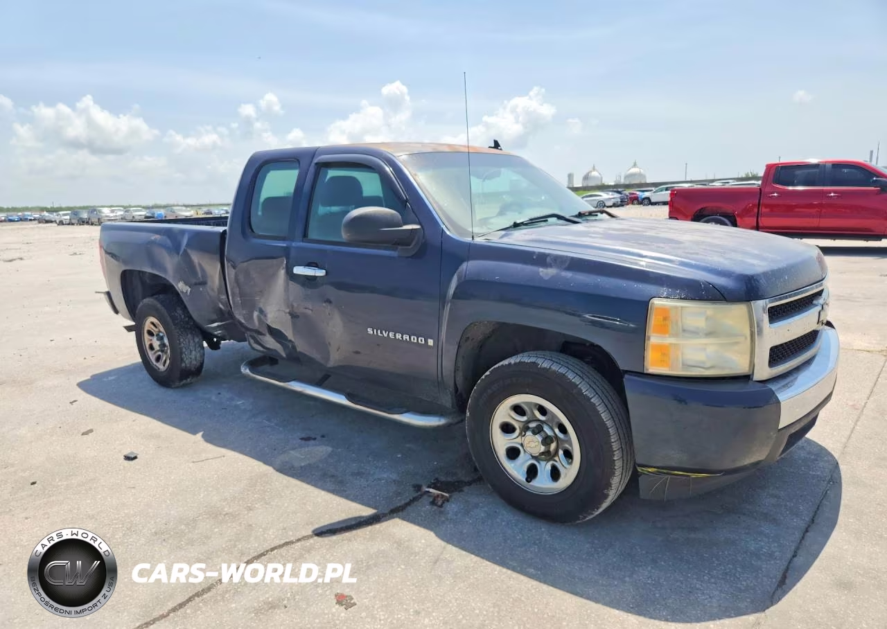 2007 Chevrolet Silverado C1500 VIN:2GCEC19C971646555 - 4