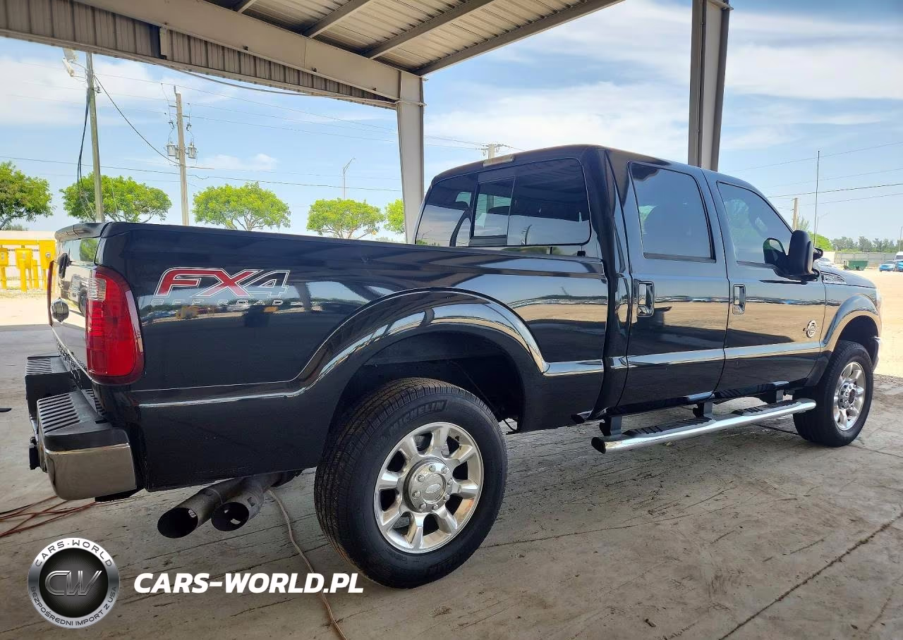 2014 Ford F250 Super Duty VIN:1FT7W2BT2EEB22384 - 3