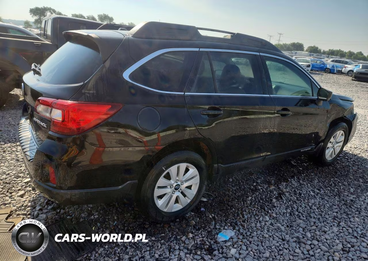 2015 Subaru Outback 2.5I Premium VIN:4S4BSBCCXF3215814 - 3