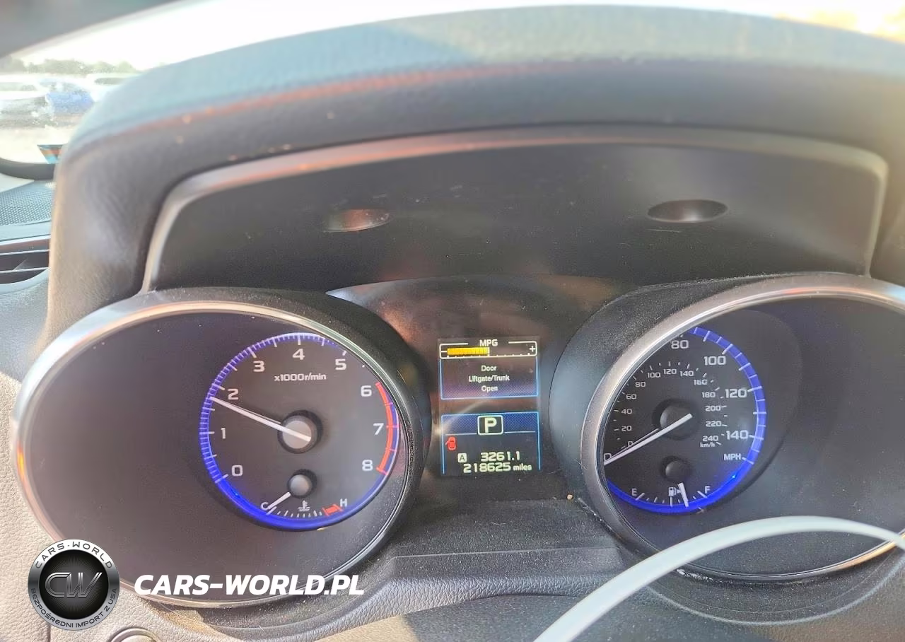 2015 Subaru Outback 2.5I Premium VIN:4S4BSBCCXF3215814 - 9