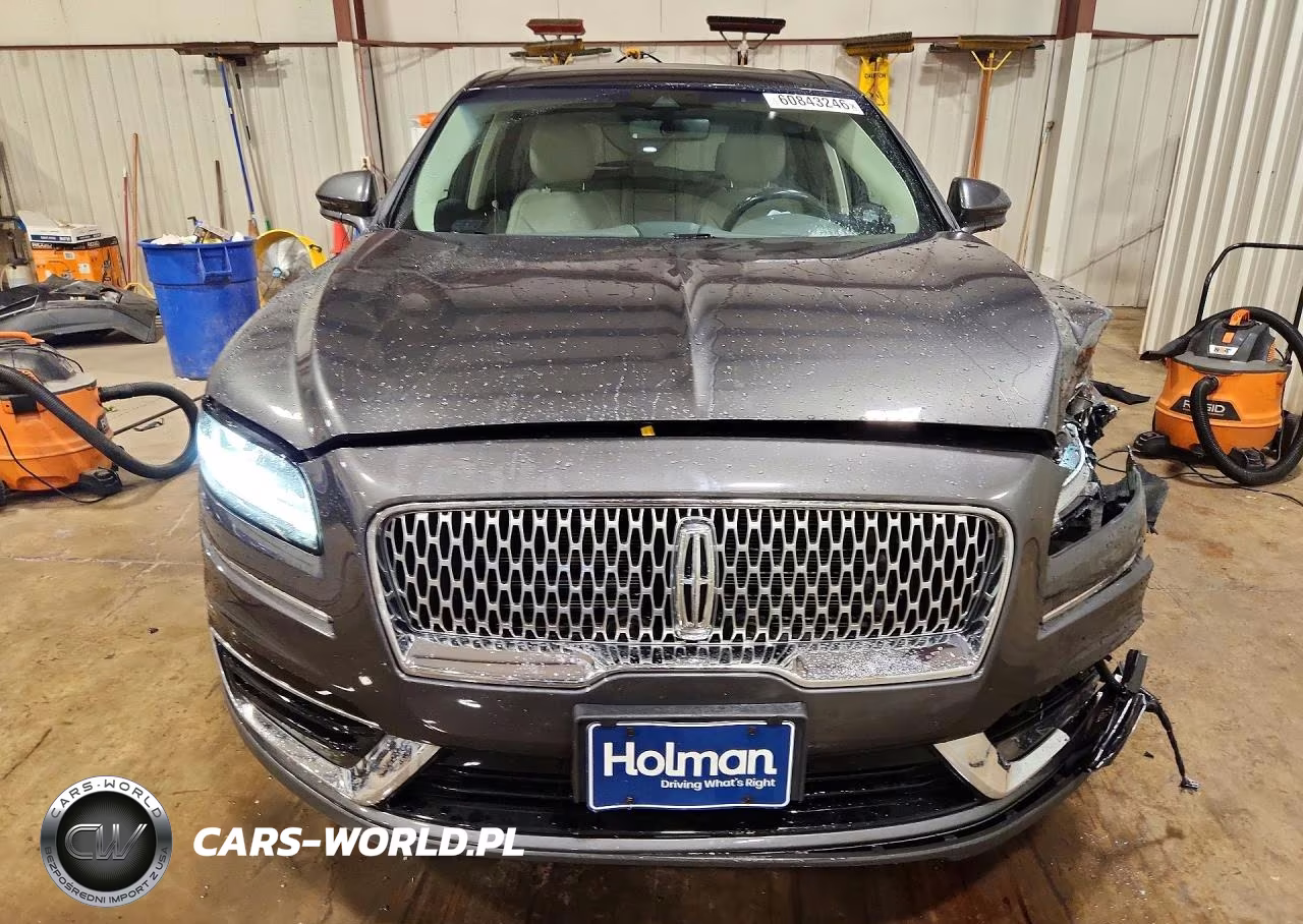 2020 Lincoln Nautilus Reserve VIN:2LMPJ8KP3LBL05824 - 5