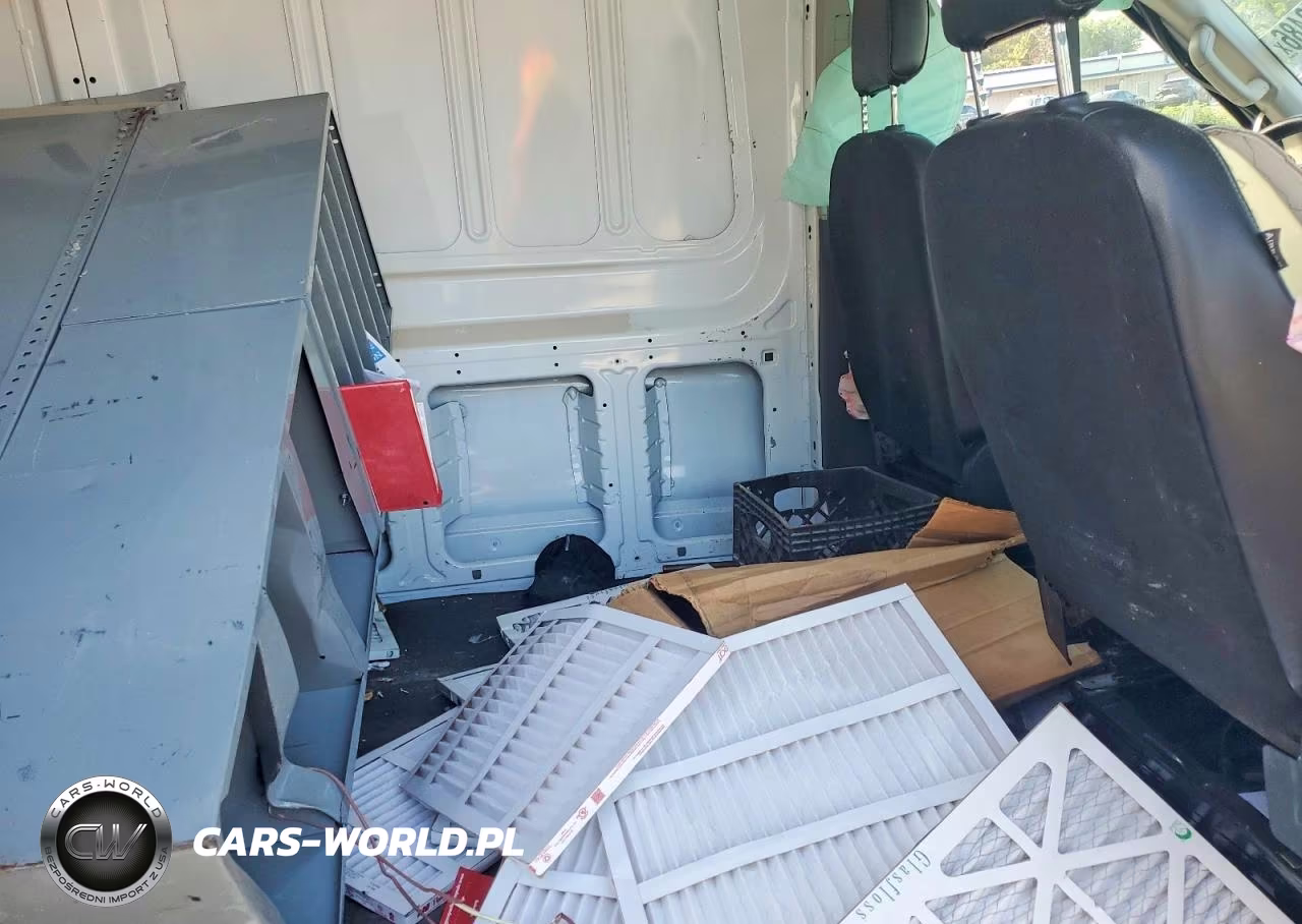 2021 Ford Transit T-250 VIN:1FTBR1C88MKA02921 - 11