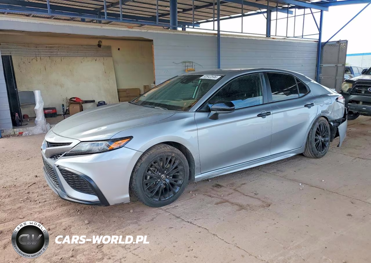 2021 Toyota Camry Se Nightshade – zdjęcie 1 z 12