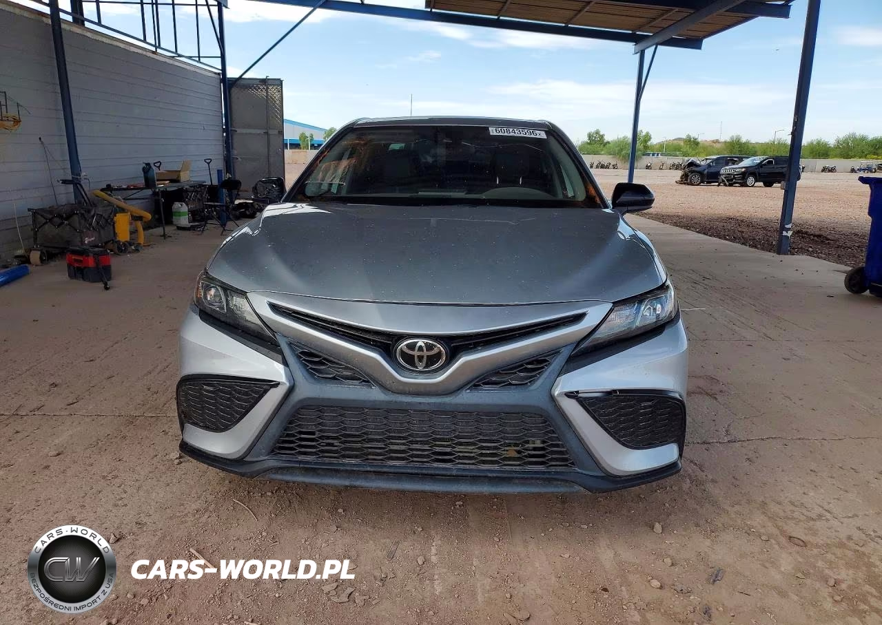 2021 Toyota Camry Se Nightshade VIN:4T1G11AK5MU424768 - 5