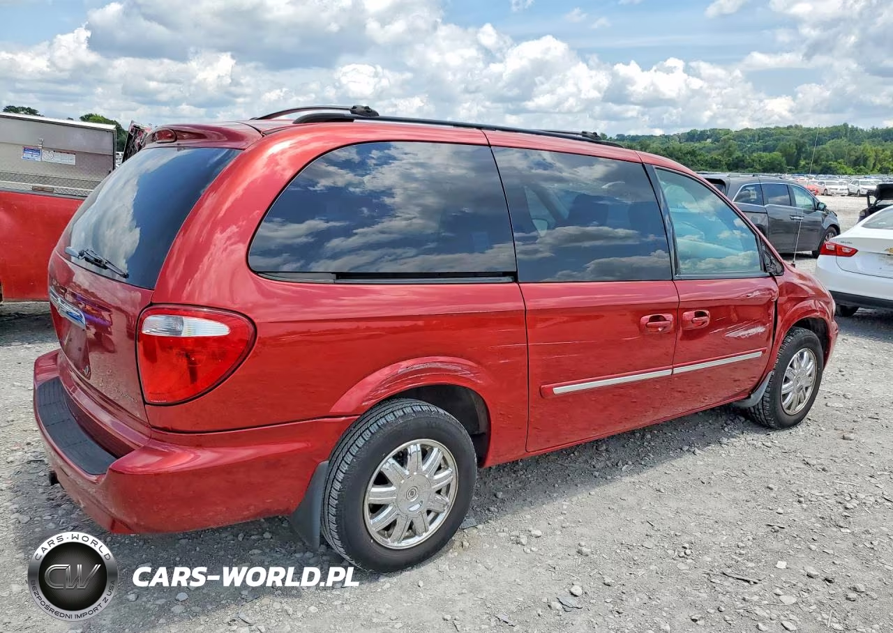 2007 Chrysler Town & Country Touring VIN:2A4GP54L57R305841 - 3