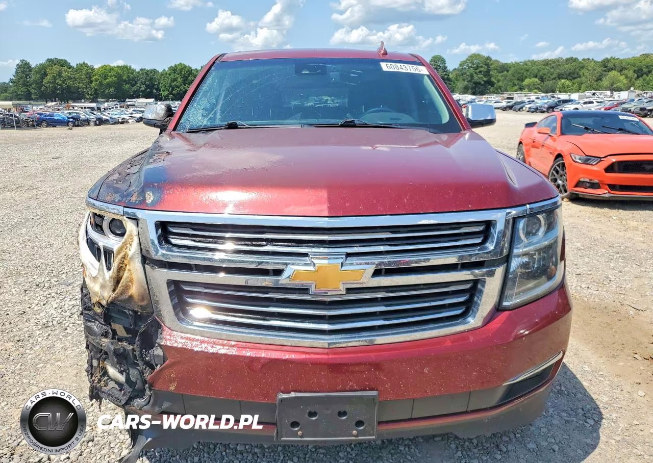 2017 Chevrolet Suburban K1500 Premier VIN:1GNSKJKC1HR120842 - 5