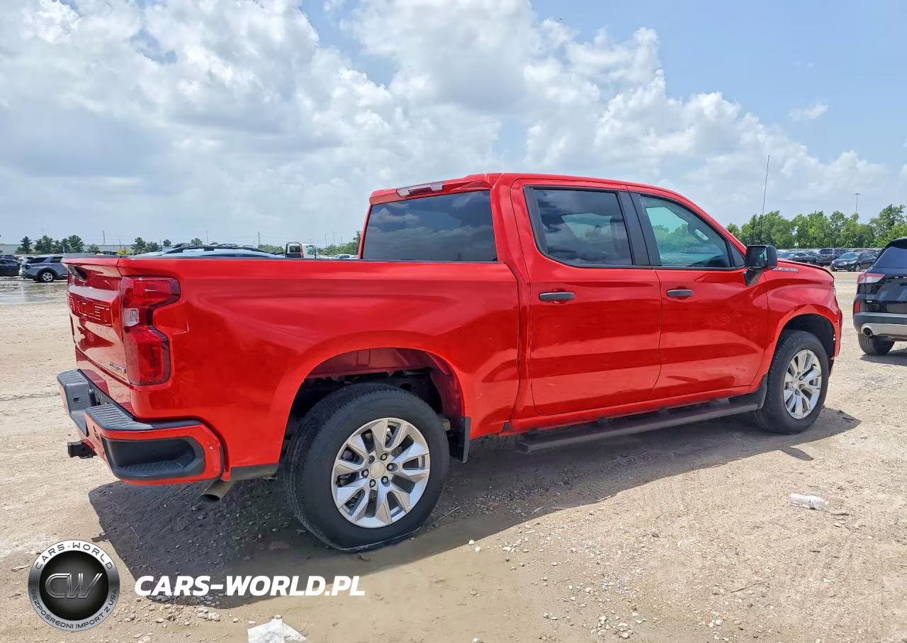 2024 Chevrolet Silverado C1500 Custom VIN:3GCPABEK1RG272339 - 3