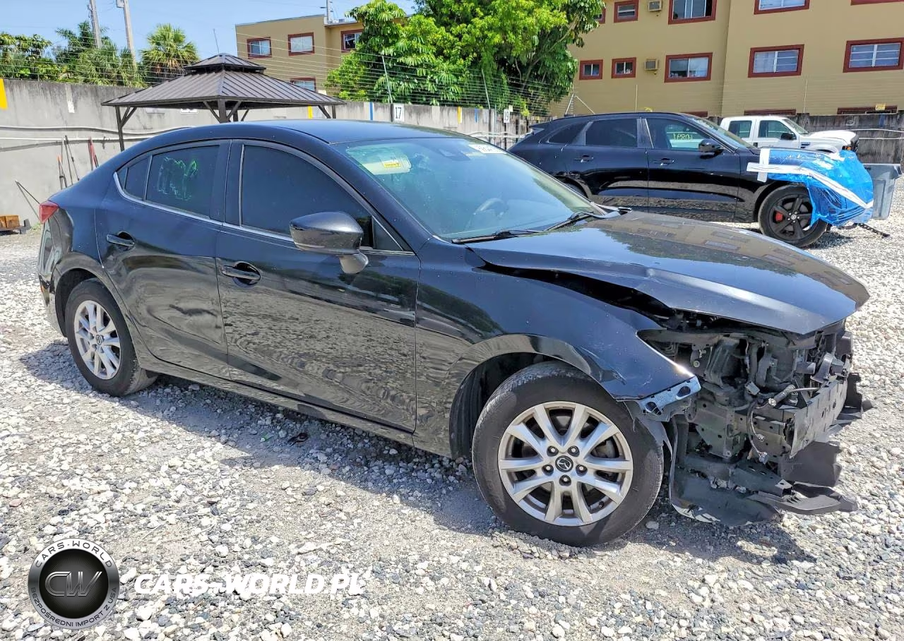 2018 Mazda 3 Sport VIN:3MZBN1U70JM231628 - 4