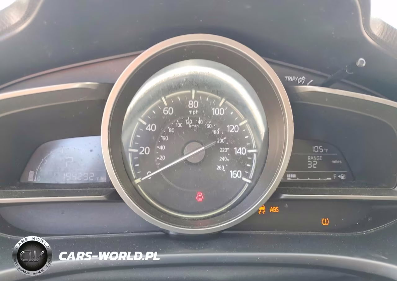 2018 Mazda 3 Sport VIN:3MZBN1U70JM231628 - 9