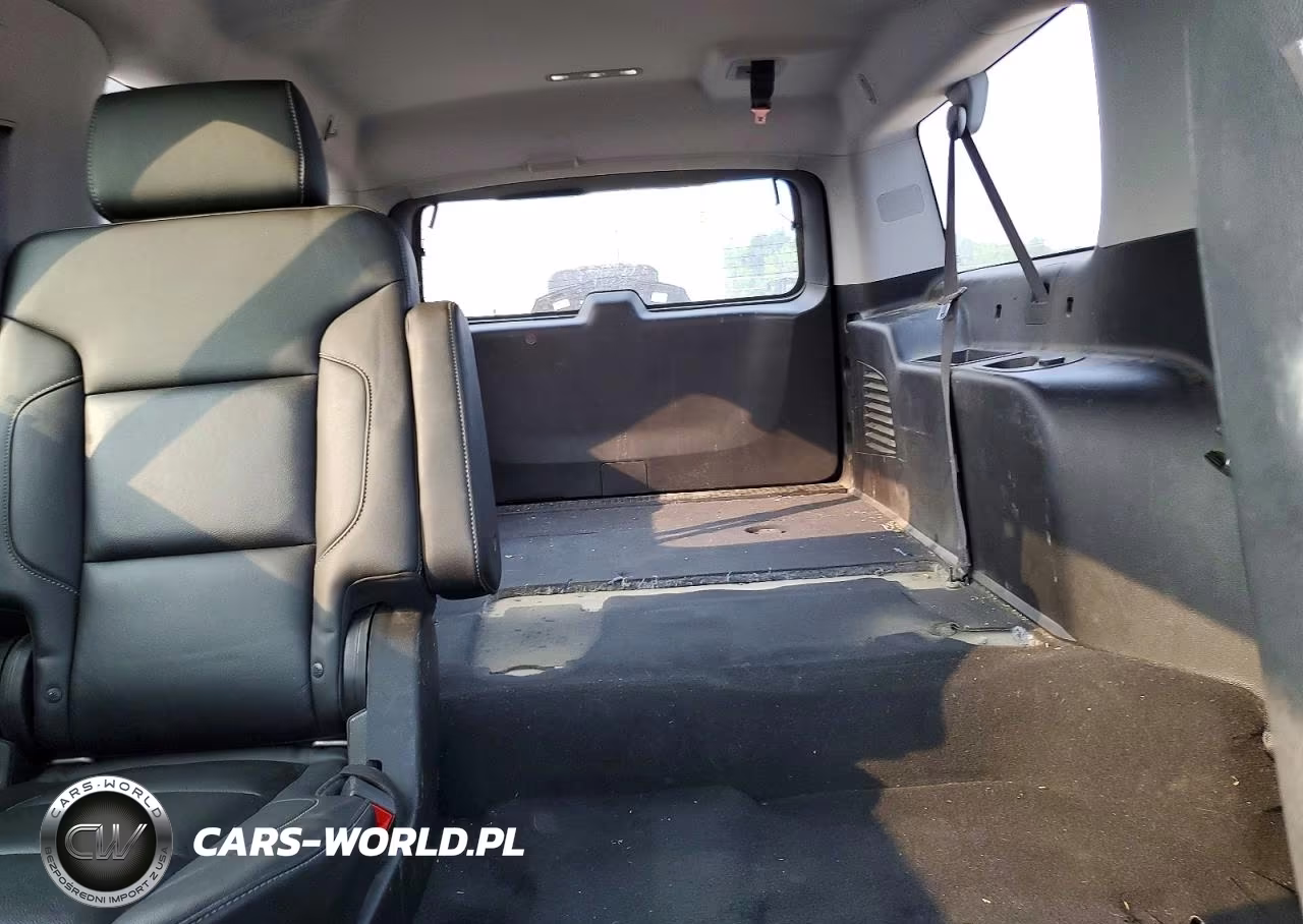 2019 Chevrolet Suburban K1500 Lt VIN:1GNSKHKC1KR247610 - 10