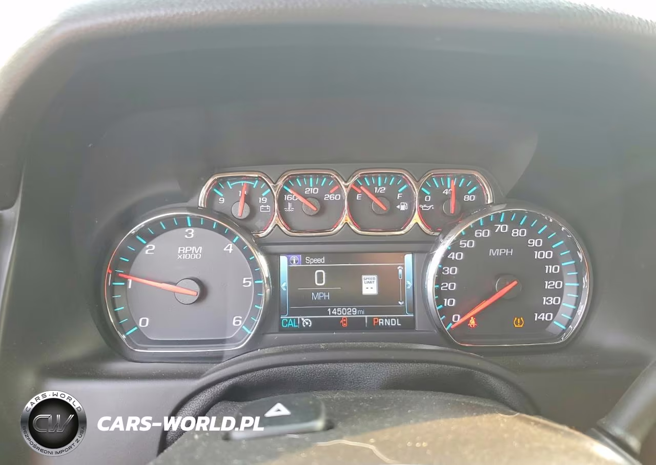 2019 Chevrolet Suburban K1500 Lt VIN:1GNSKHKC1KR247610 - 9