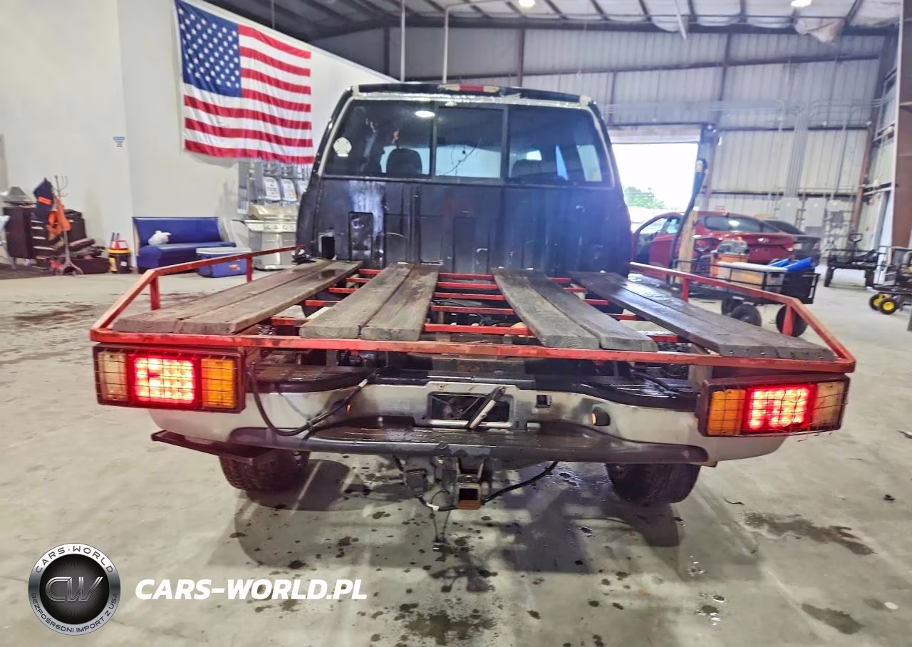 2006 Chevrolet Silverado K1500 VIN:2GCEK13V061355101 - 6
