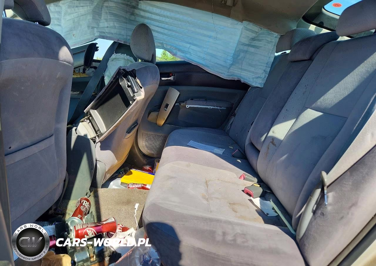 2004 Toyota Prius Base VIN:JTDKB20UX40116071 - 10
