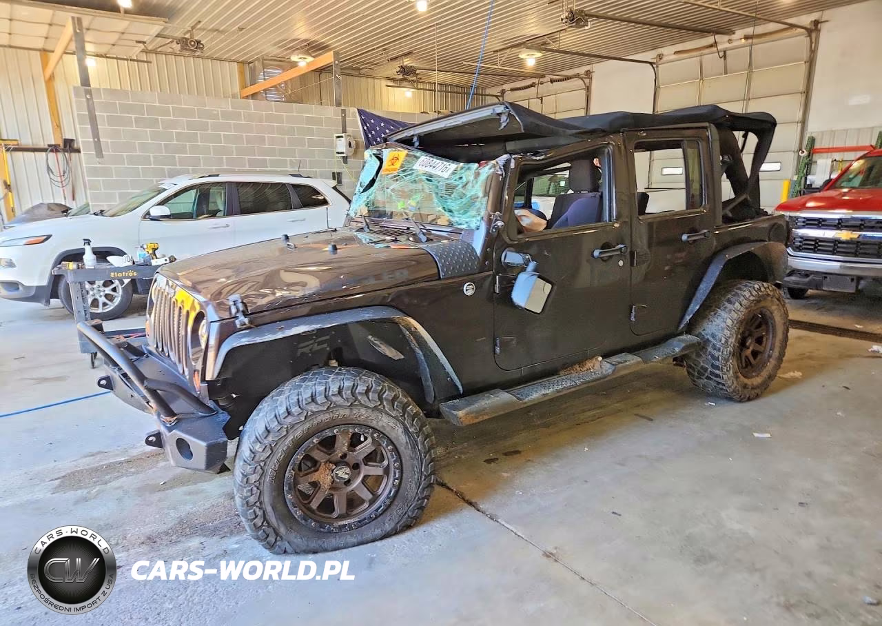 2013 Jeep Wrangler Unlimited Sport – zdjęcie 1 z 12