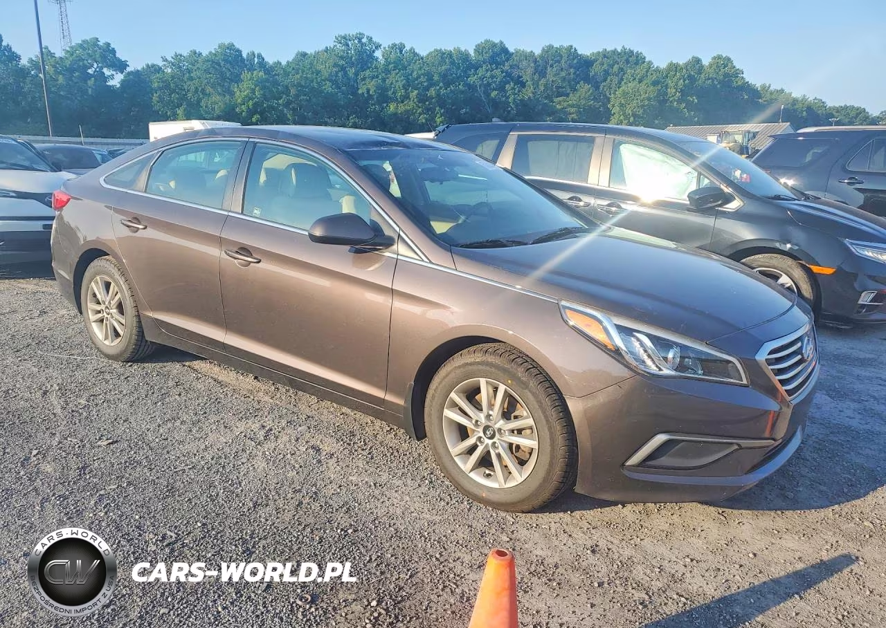 2017 Hyundai Sonata Se VIN:5NPE24AF9HH450996 - 4