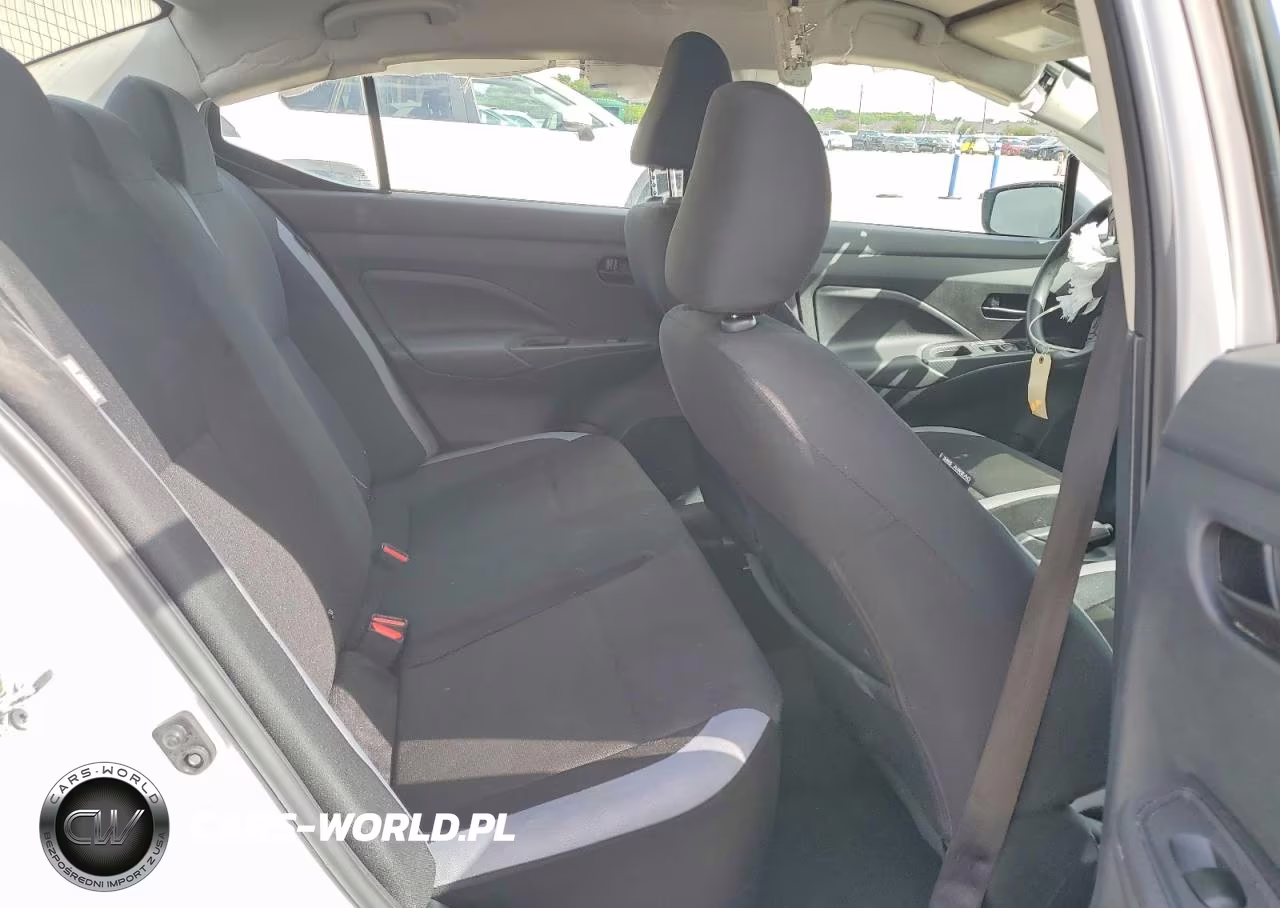 2025 Nissan Versa S VIN:3N1CN8DV1SL846603 - 10