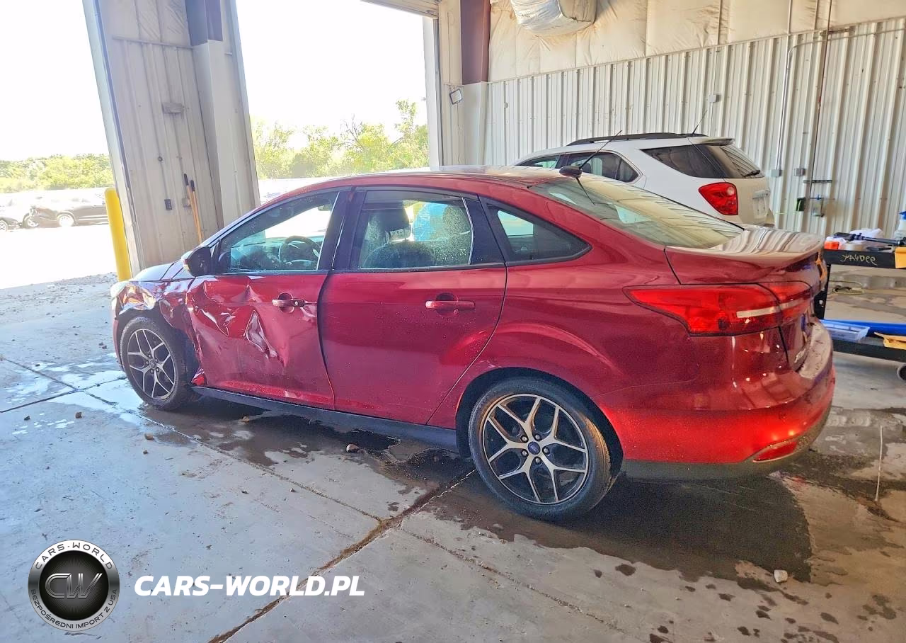 2017 Ford Focus Sel VIN:1FADP3H29HL302391 - 2