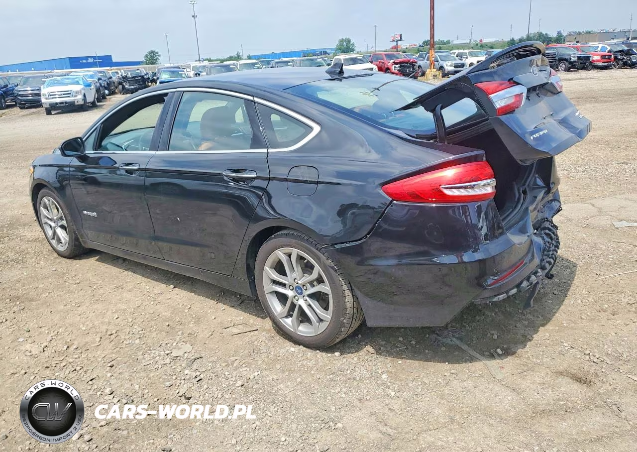 2019 Ford Fusion Titanium VIN:3FA6P0RU6KR131065 - 2