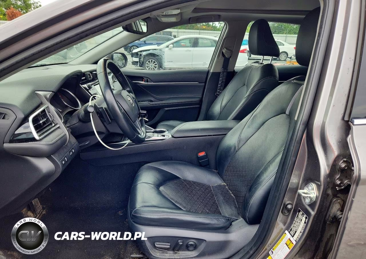 2018 Toyota Camry Xse VIN:4T1B61HK2JU010344 - 7