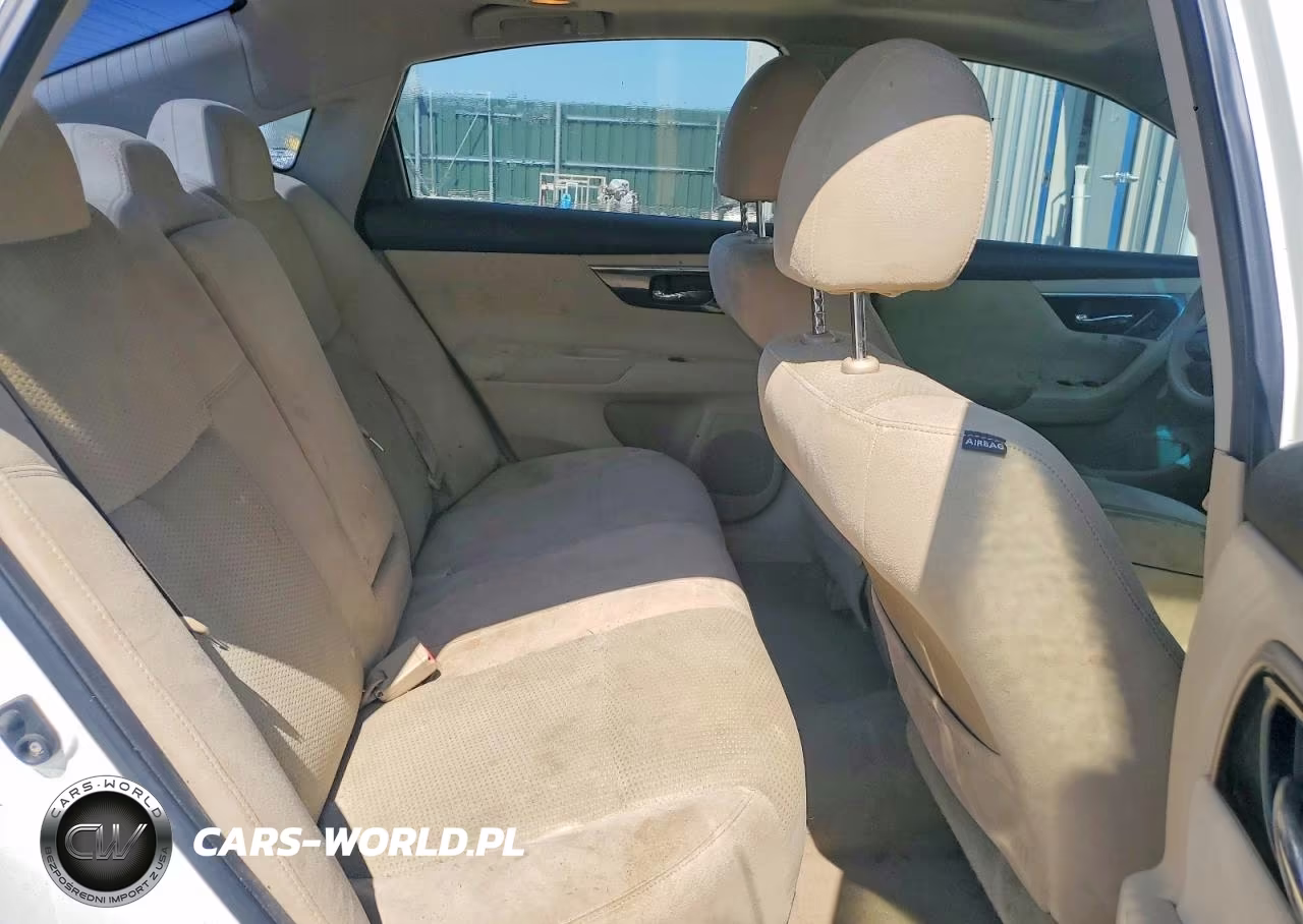 2014 Nissan Altima 2.5 VIN:1N4AL3AP7EC112072 - 10