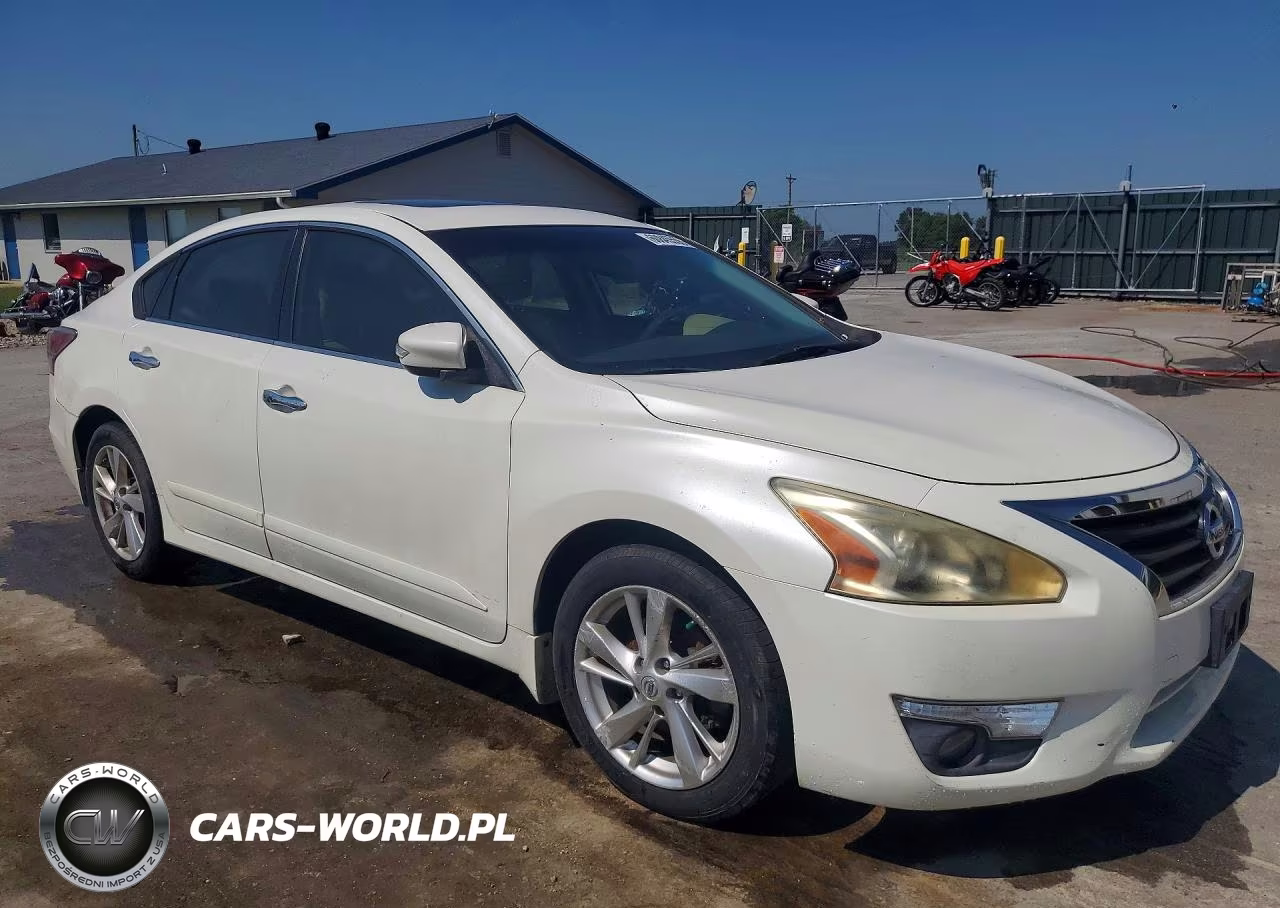 2014 Nissan Altima 2.5 VIN:1N4AL3AP7EC112072 - 4