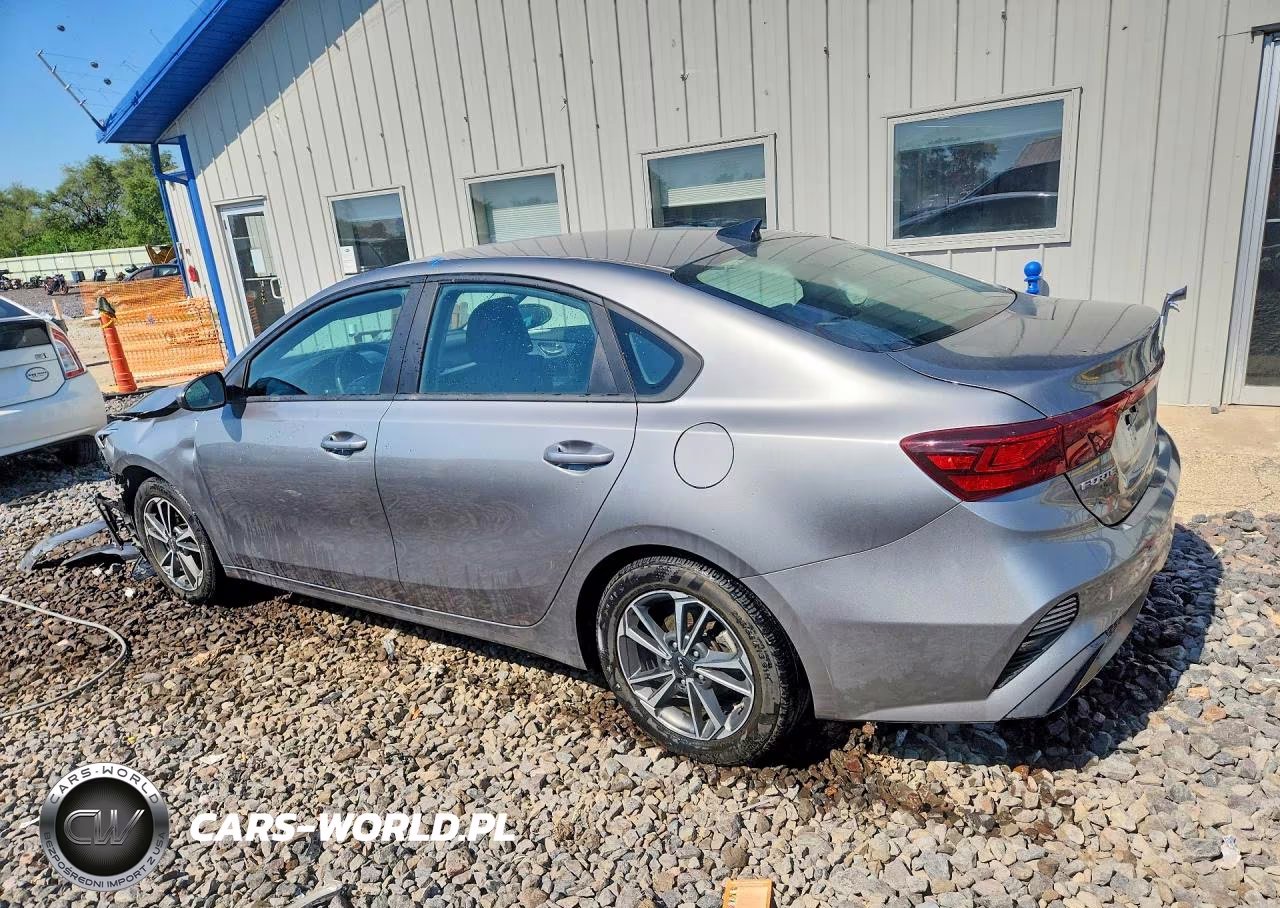 2022 Kia Forte Lxs VIN:3KPF24AD1NE436500 - 2