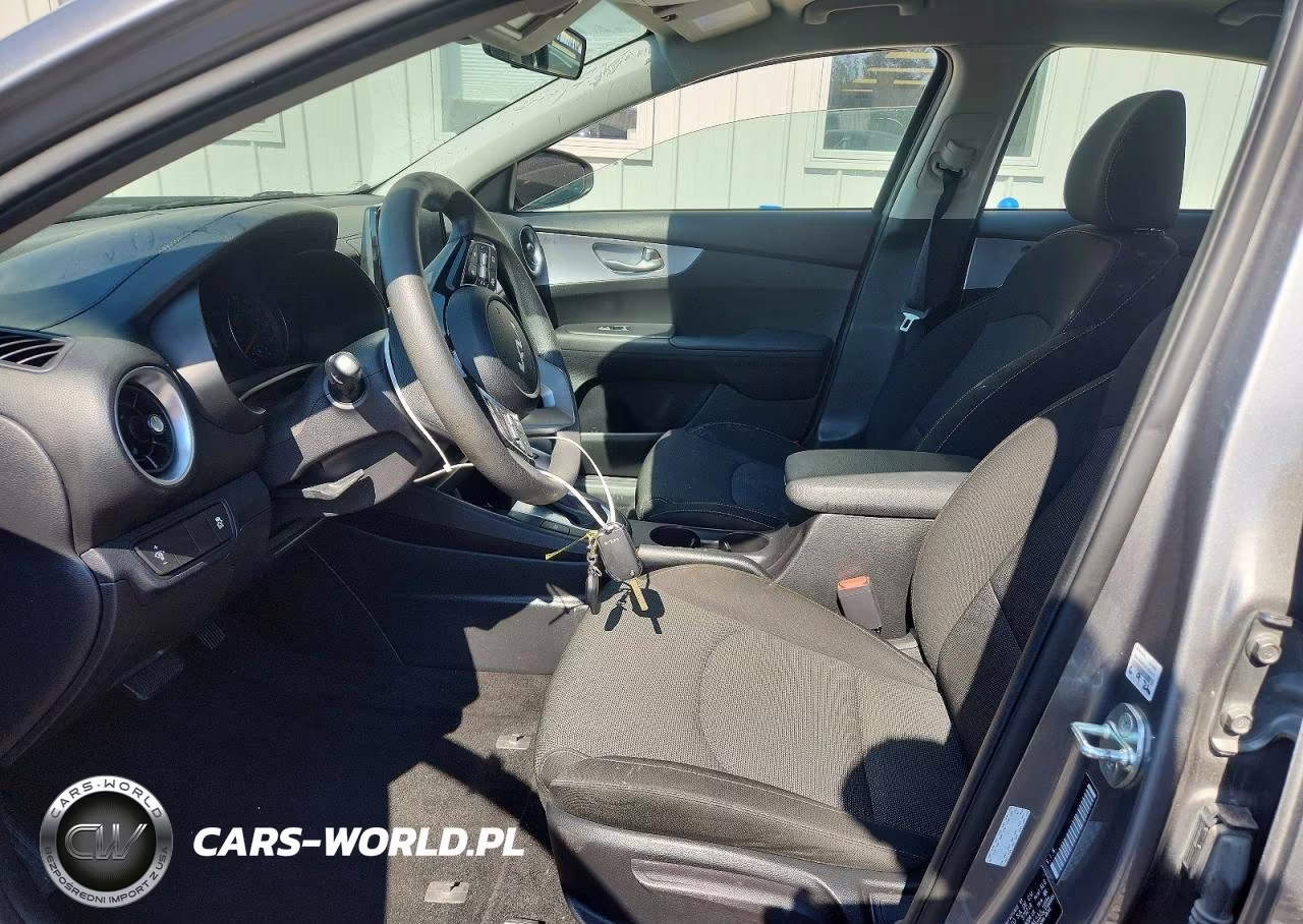 2022 Kia Forte Lxs VIN:3KPF24AD1NE436500 - 7