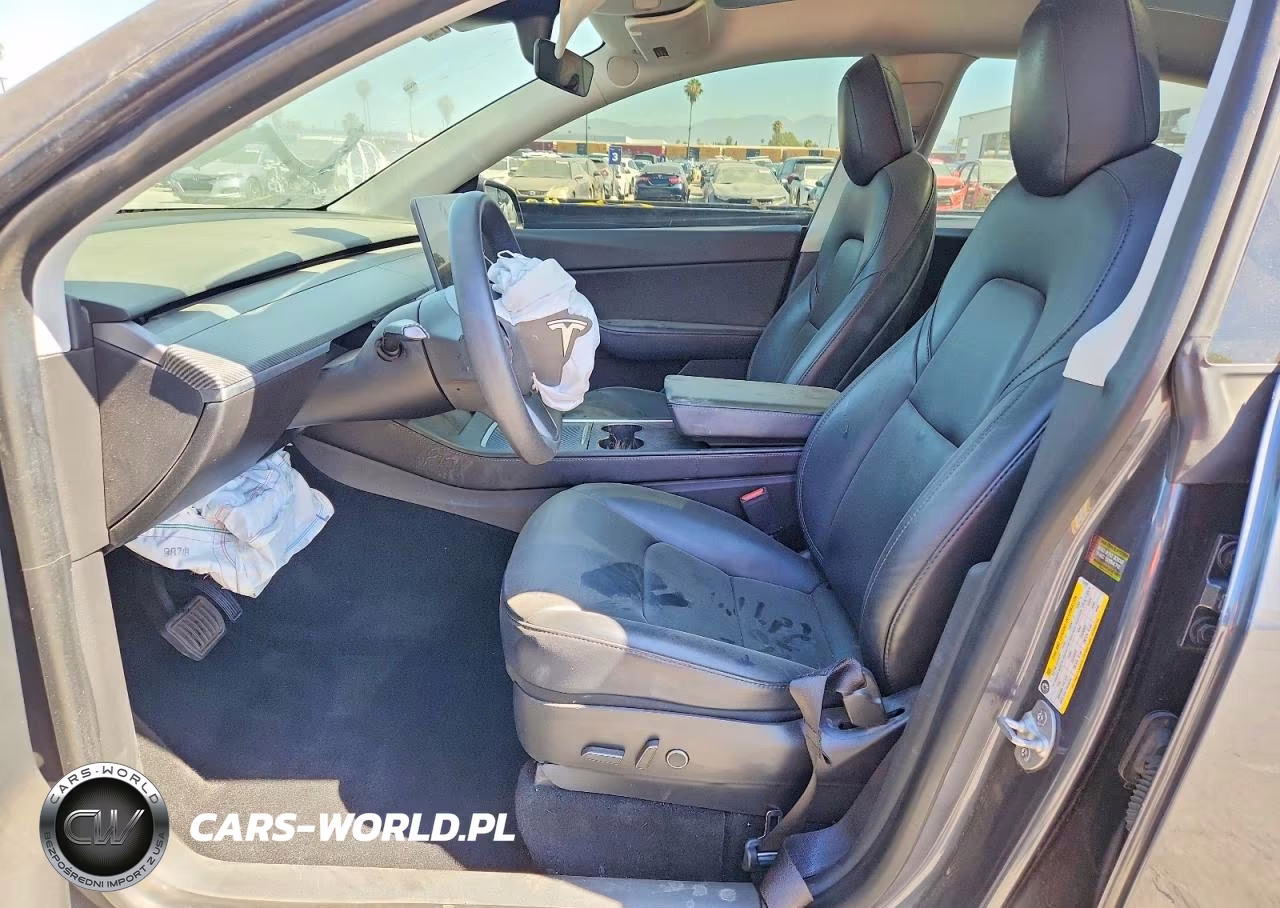 2021 Tesla Model Y VIN:5YJYGDED8MF124395 - 7