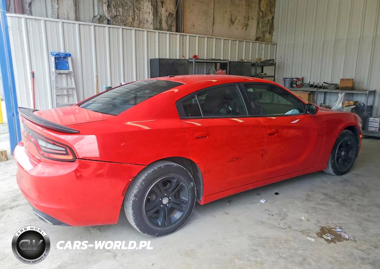 2018 Dodge Charger Sxt VIN:2C3CDXBG7JH279811 - 3