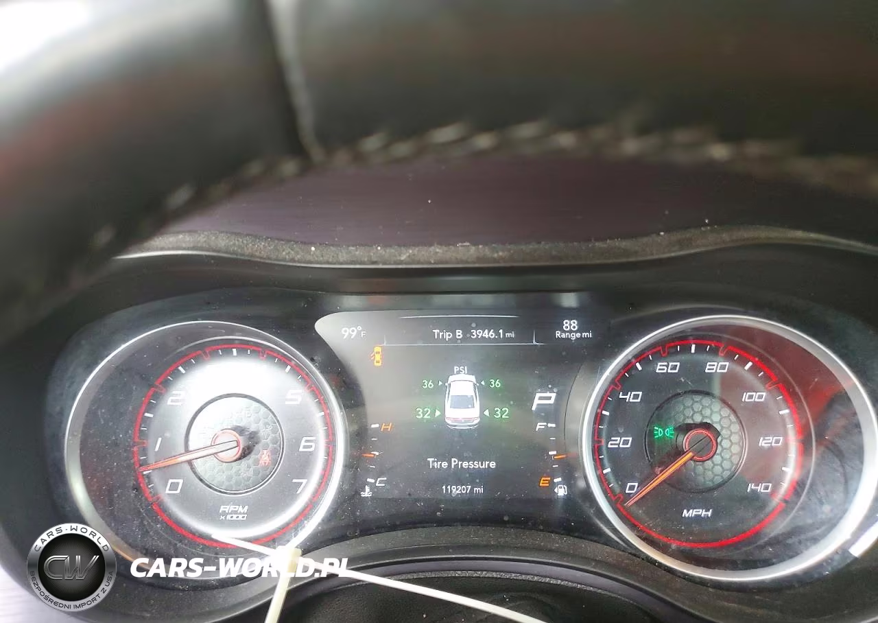 2018 Dodge Charger Sxt VIN:2C3CDXBG7JH279811 - 9